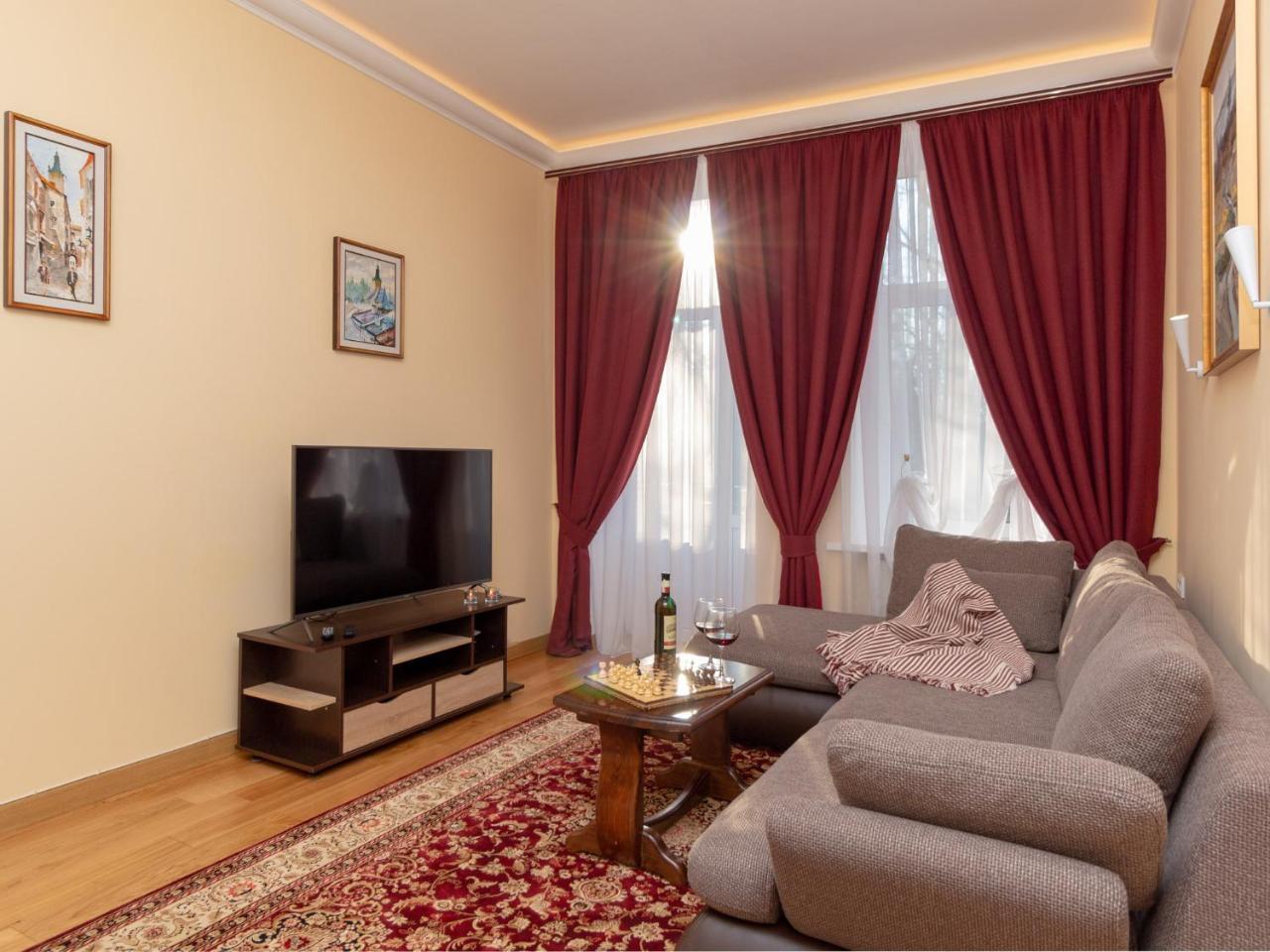 Lviv Suites At Pidmurna St. 20 Buitenkant foto